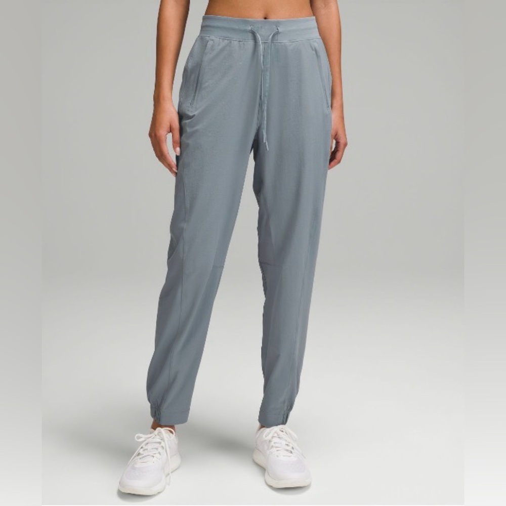 NWOT Lululemon License to Train HR BGIB Pant, Size 12